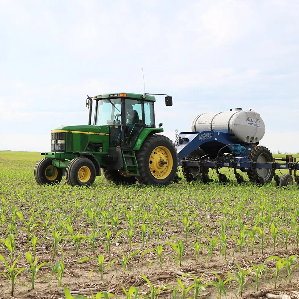 Растениепитатель Blue-Jet AT3015 для внесения жидких удобрений