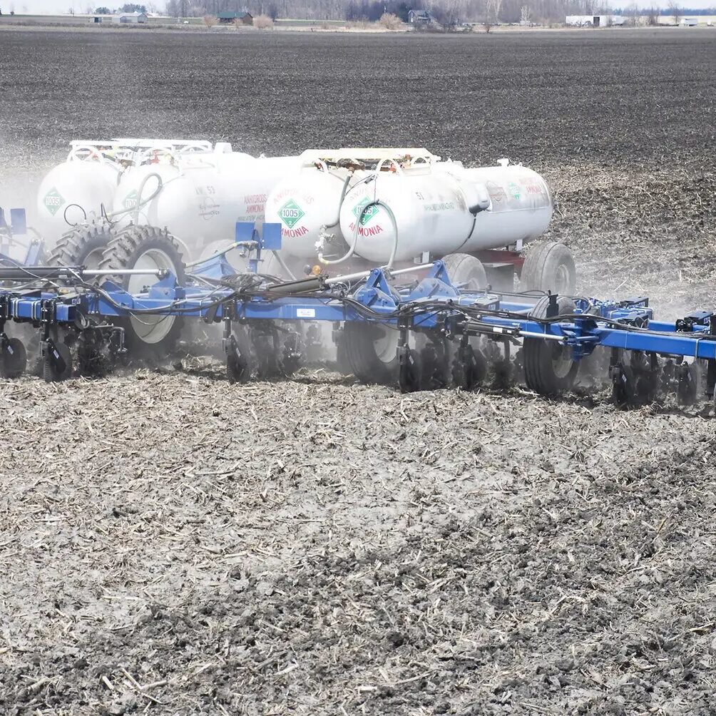 Растениепитатель Blue-Jet AT6020 для внесения удобрений с высокой точностью